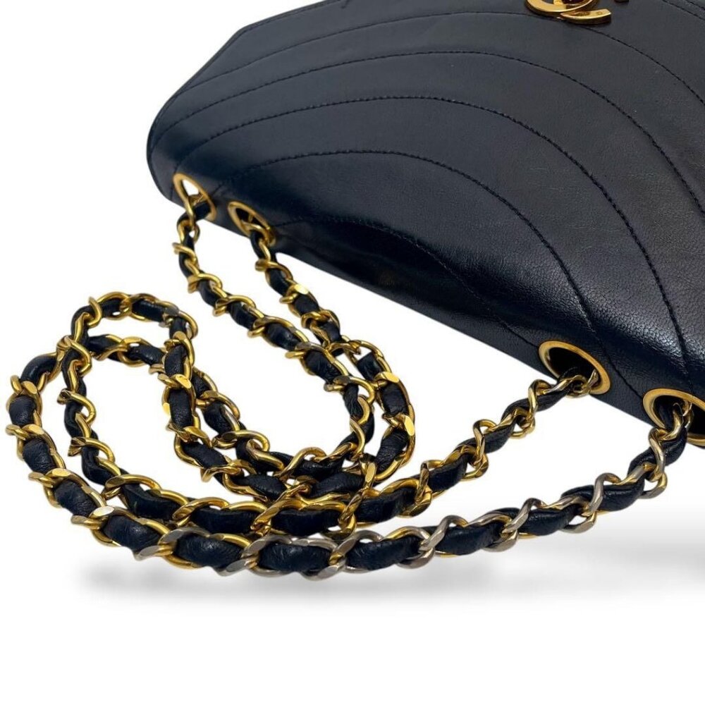 CHANEL 24K Vintage Timeless Classic Round Single Flap Bag Chain Purse - Picture 9 of 13